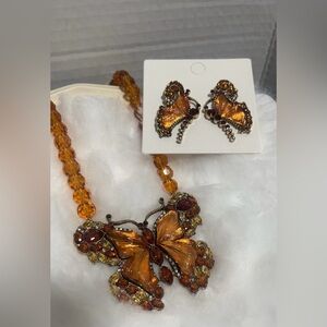 Elegant Butterfly Glass Bead Necklace Jewelry set